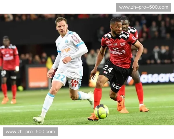 命运的交响：甘冈与梅斯，法乙赛场上的恩怨情仇与足球梦想